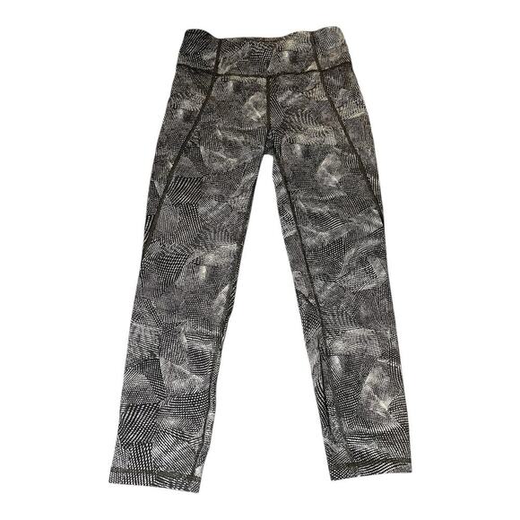 Lululemon Time To Sweat Crop 23" Leggings Sz 6 Velocity Mesh‎ Island Mist Black - Picture 1 of 6